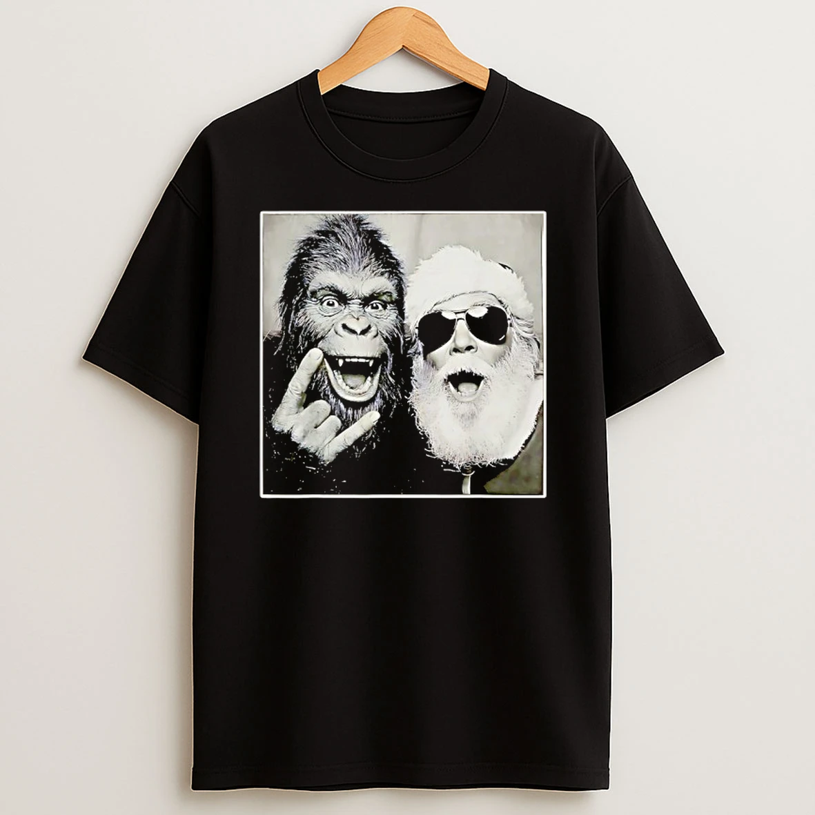 Santa Claus Selfie Bigfoot Christmas Sasquatch Rock Shirts