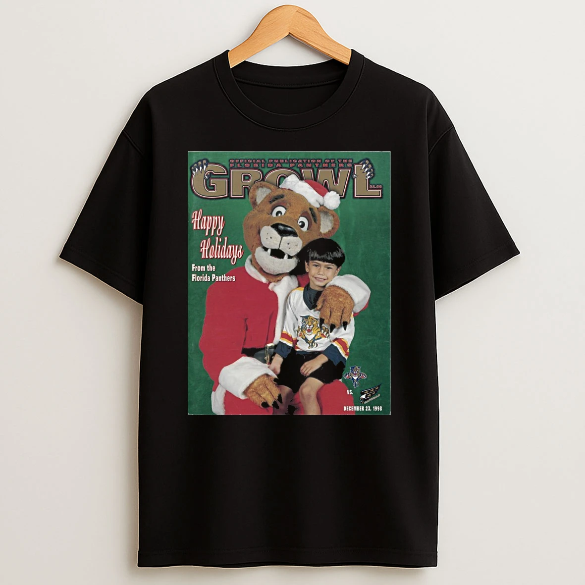 Stanley C Panther As Santa On Growl Cover Happy Holidays From The Florida Panthers Shirts