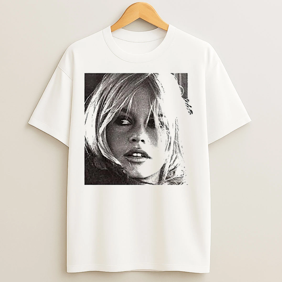 Classic Brigitte Bardot Photo T Shirts