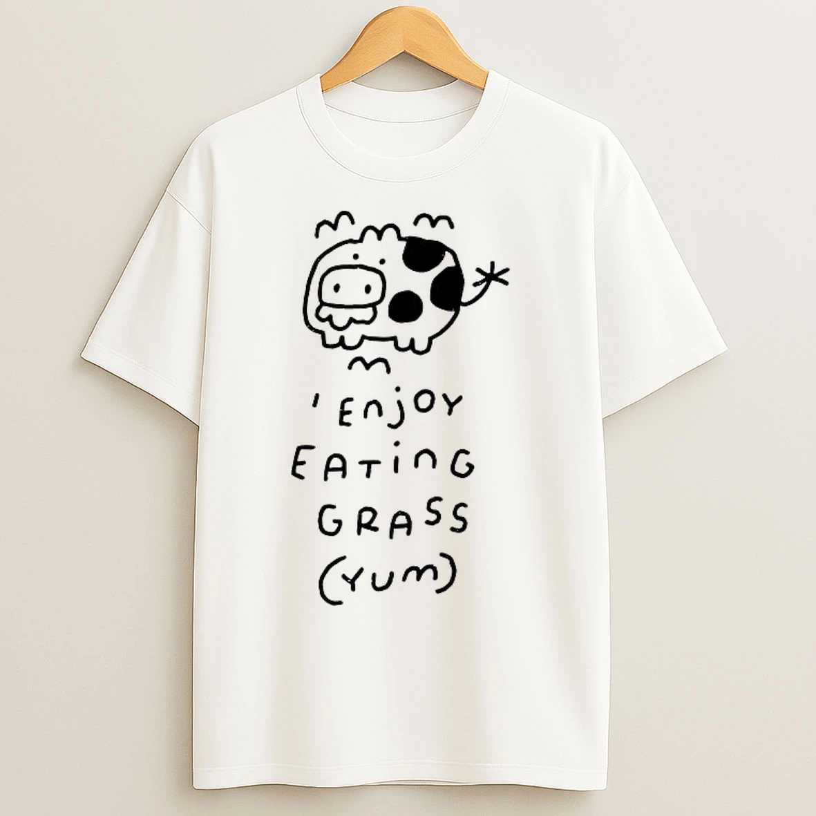 Classic Cow Enjoy Eating Grass Yum T Shirts