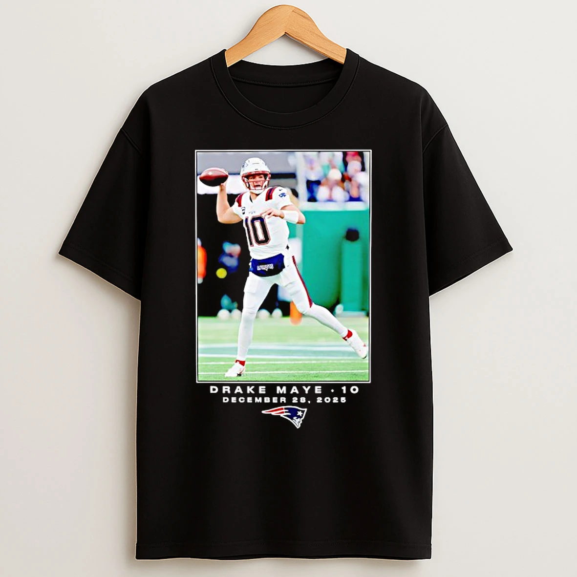 Classic Drake Maye New England Patriots Football Photo T Shirts