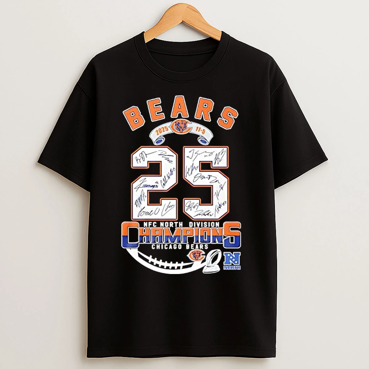 Classic Nfc Chicago Bears 2025 Score 11 5 North Division Champions T Shirts