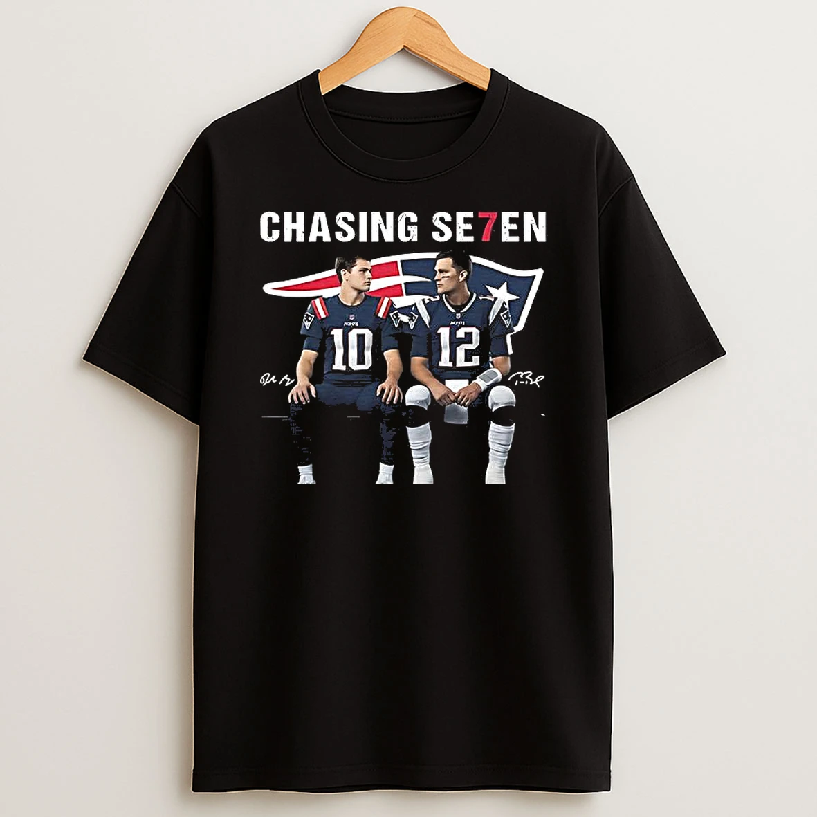Drake Maye And Tom Brady New England Patriots Football Chasing Seven Signature Woman Shirts