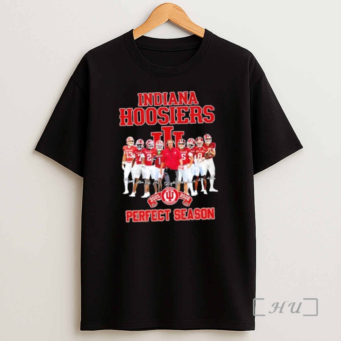 Officials 2025 2026 Coach Curt Cignetti And Players Indiana Hoosiers Perfect Season Signatures Shirt Sweatshirt Tee