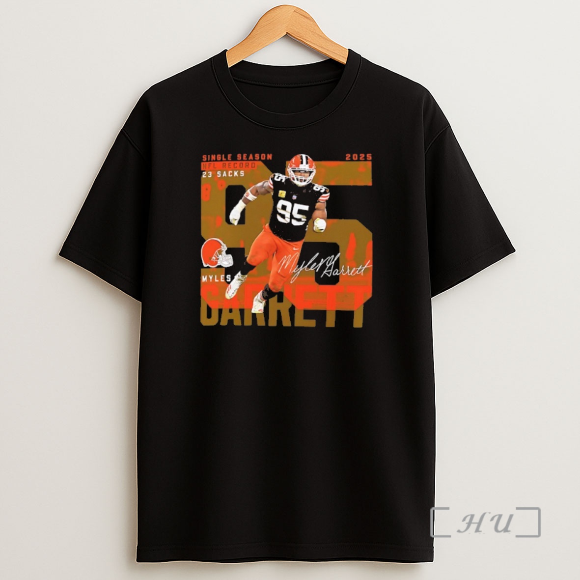 Officials Myles Garrett Cleveland Browns 2025 Single Season Nfl Record 23 Sack Signature Shirt Sweatshirt Tee