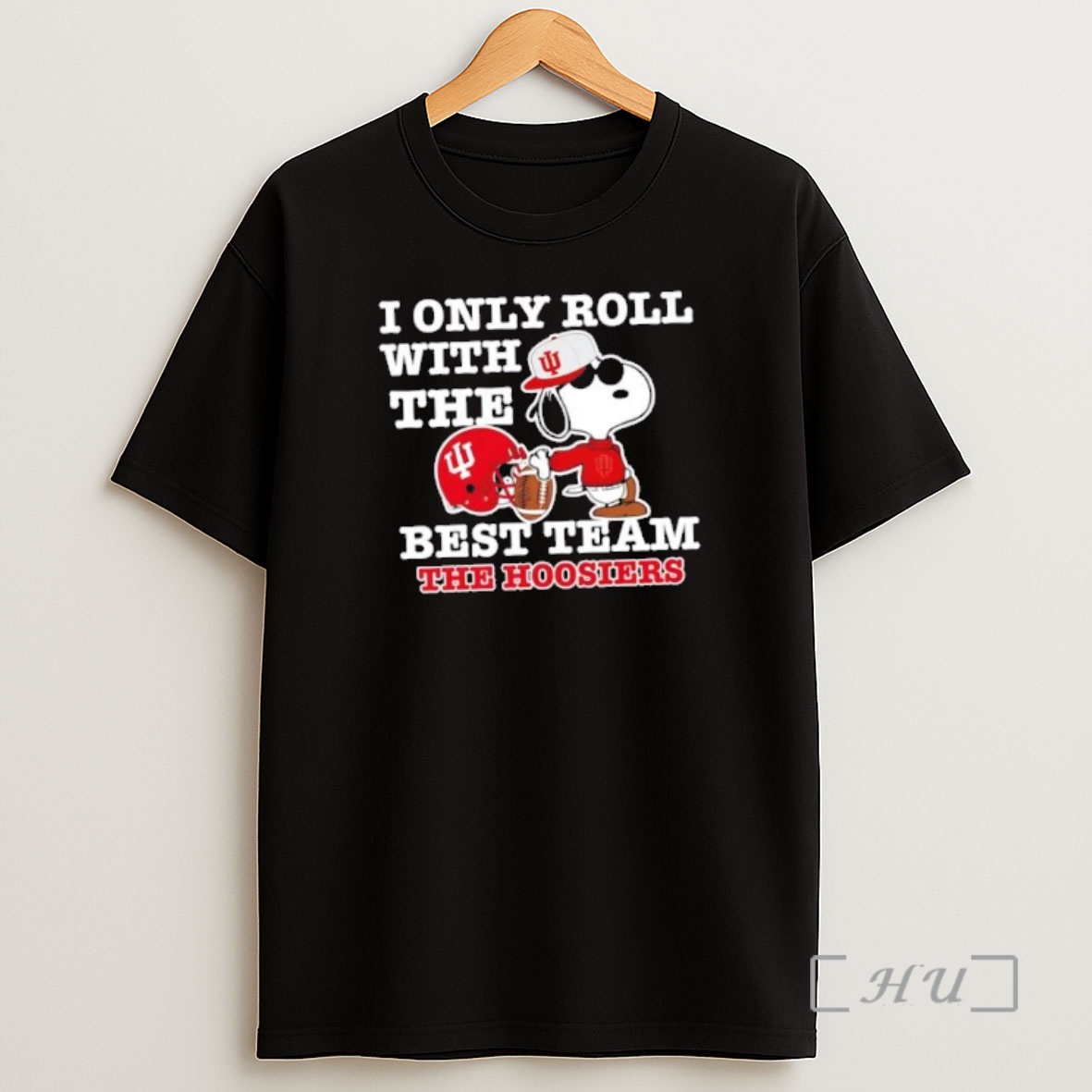 Officials Peanuts Snoopy I Only Roll With The Best Team The Indiana Hoosiers Football Shirt Sweatshirt Tee
