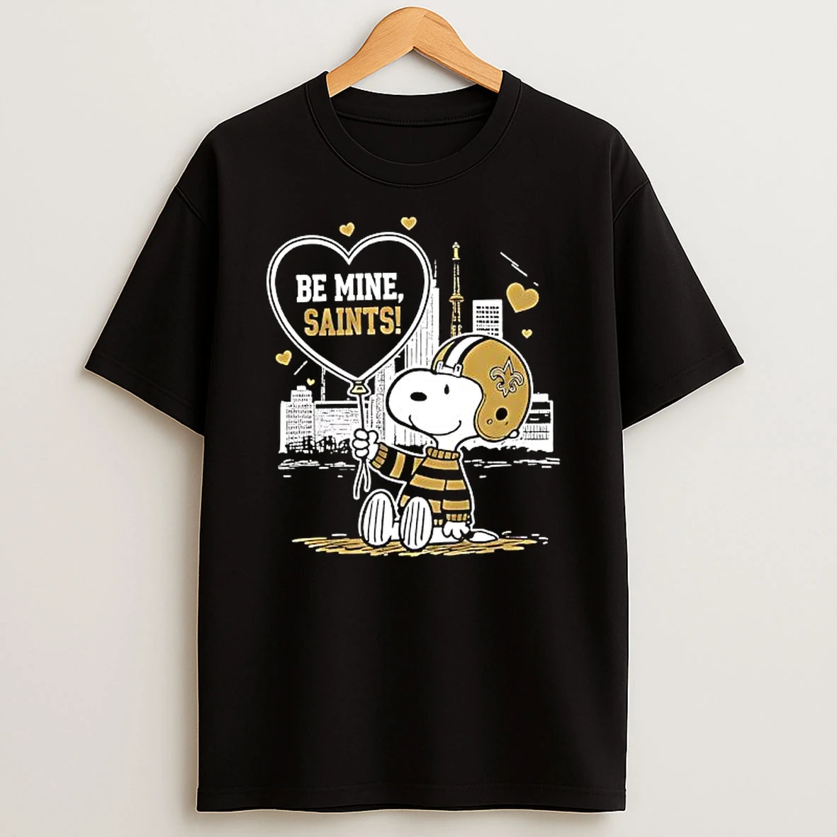 Premium New Orleans Saints X Snoopy Cartoon Valentine 2026 Shirts