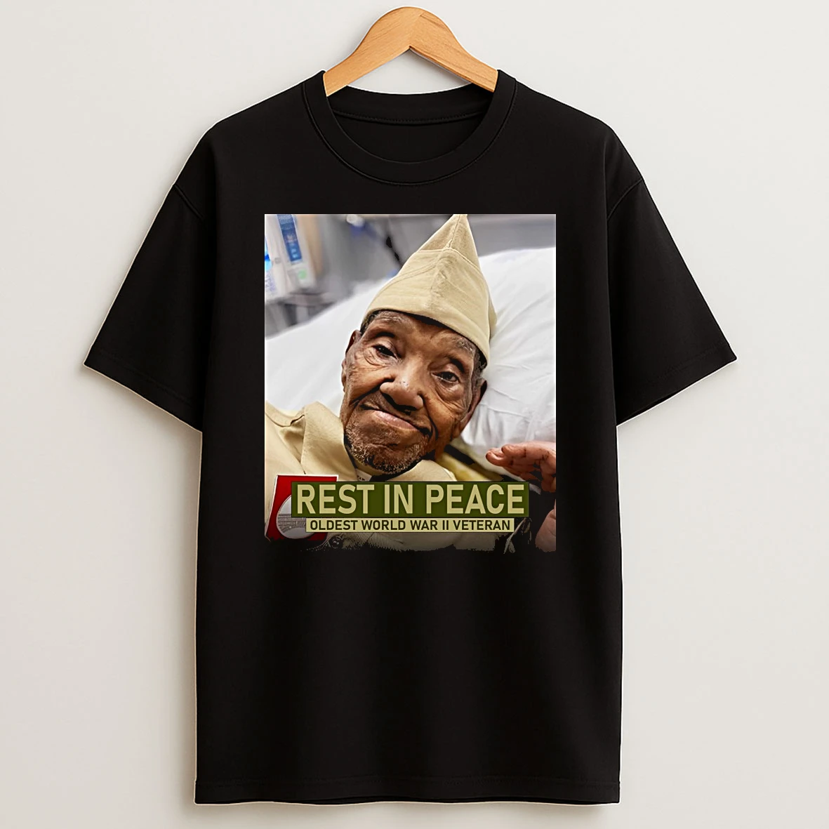 Rest In Peace Oldest World War Ii Veteran Free Liam Ramos Shirts