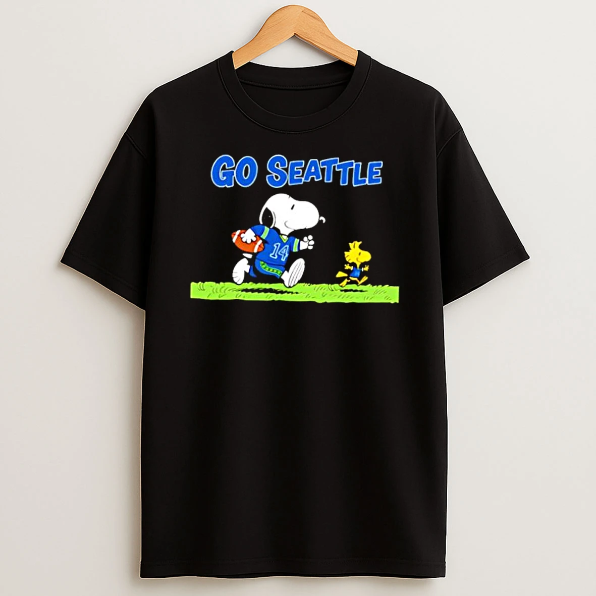 Go Seattle Snoopy Woodstock Running Number 14 Football Shirts