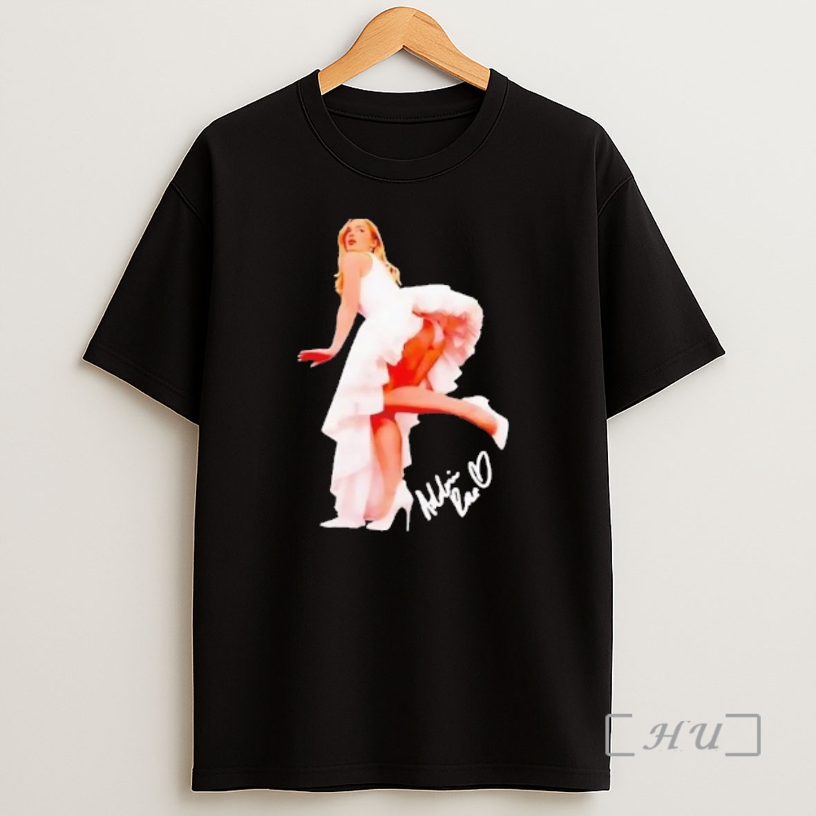 Officials Addison Rae 2026 At Grammy 2026 Los Angeles California Signature Tee Shirt Sweatshirt Tee