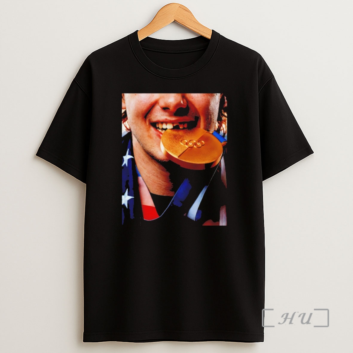 Officials Jack Hughes Usa Hockey Gold Medal Olympic 2026 Photo Shirt Sweatshirt Tee