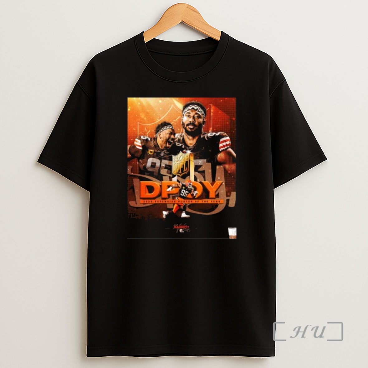 Officials Myles Garrett Is Defensive Player Of The Year 2025 Nfl Shirt Sweatshirt Tee
