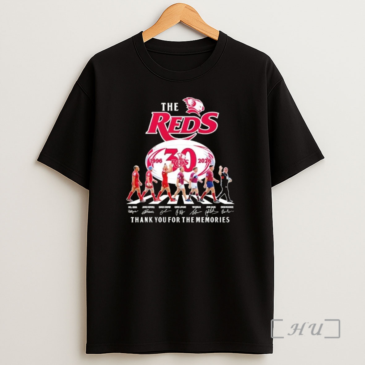 Officials Queensland Reds 30 Years 1996 2026 Will Genia And Legends Abbey Road Signatures Shirt Sweatshirt Tee