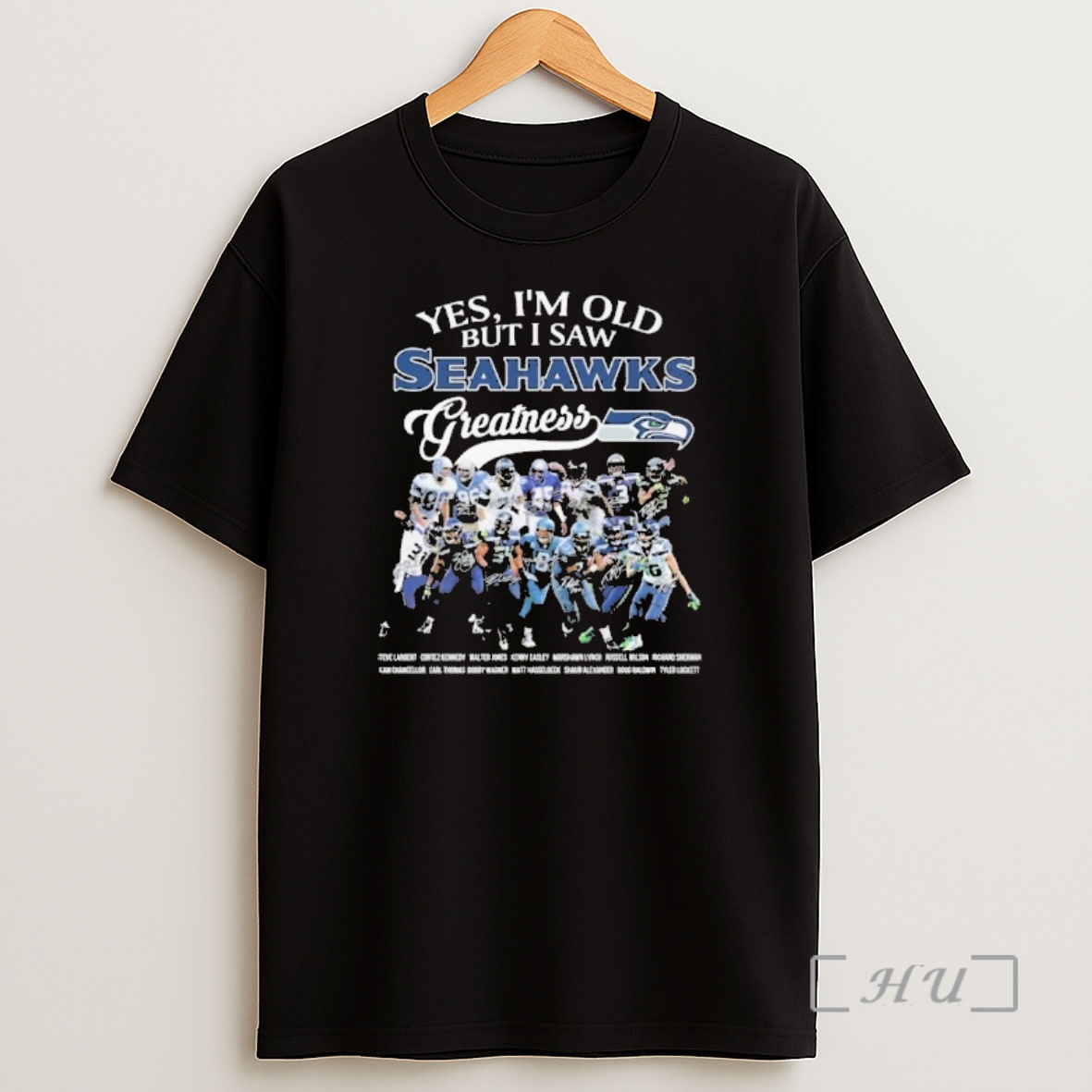 Officials Yes Im Old But I Saw Seattle Seahawks Greatness Players Signatures Shirt Sweatshirt Tee