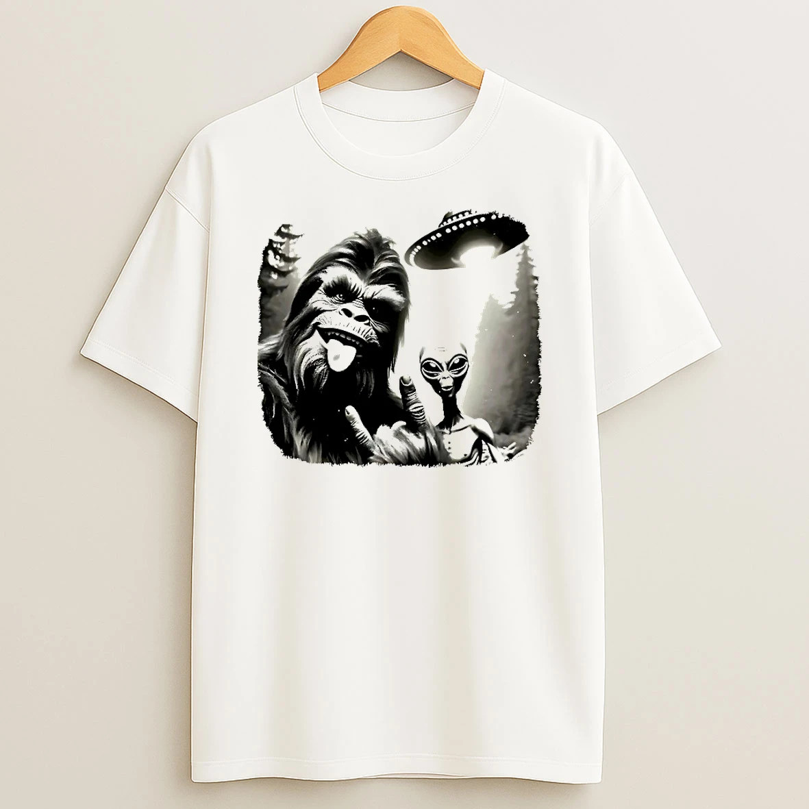Bigfoot And Alien Selfie Ufo Shirts