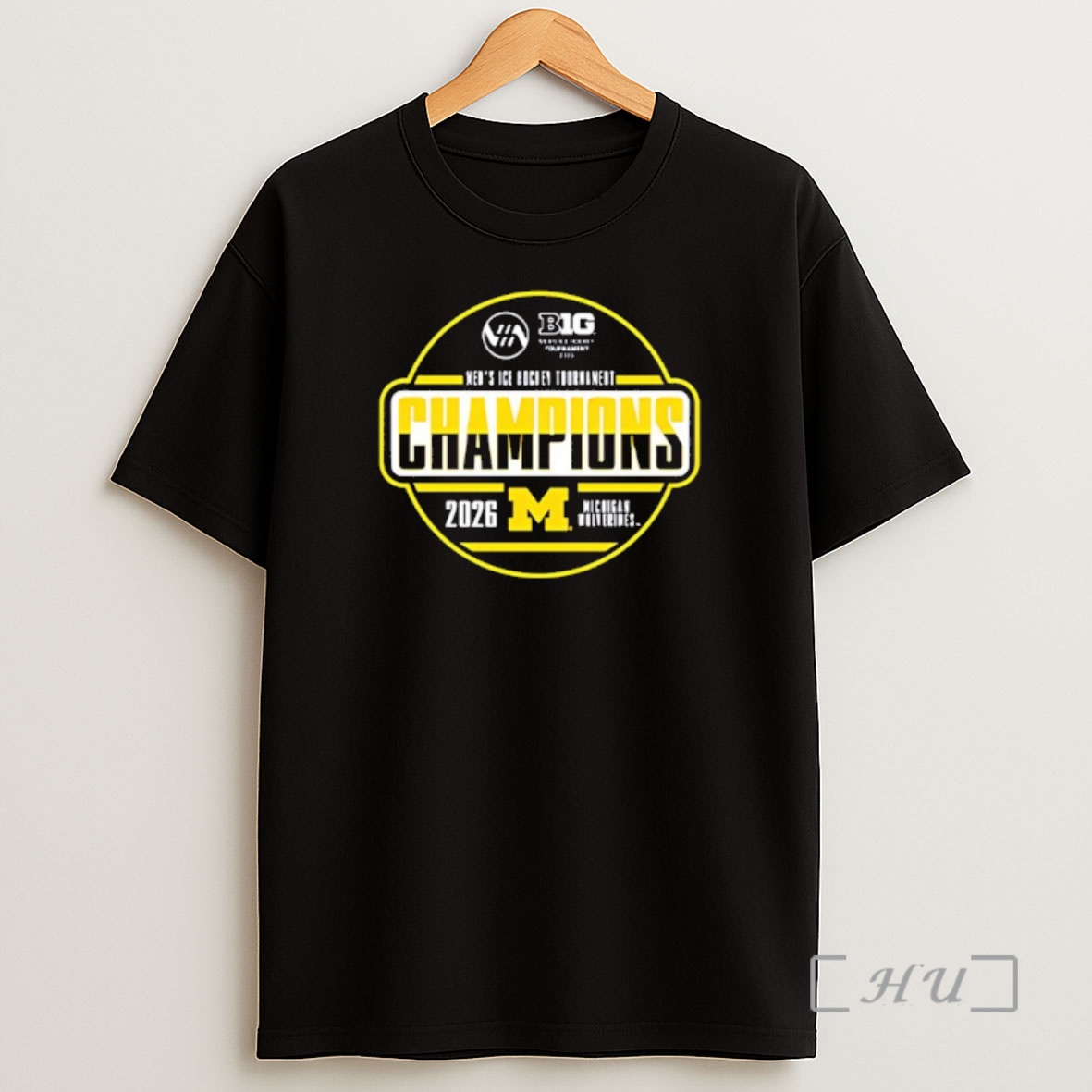 Officials Michigan Wolverines 2026 Mens Ice Hockey Champions Shirt Sweatshirt Tee