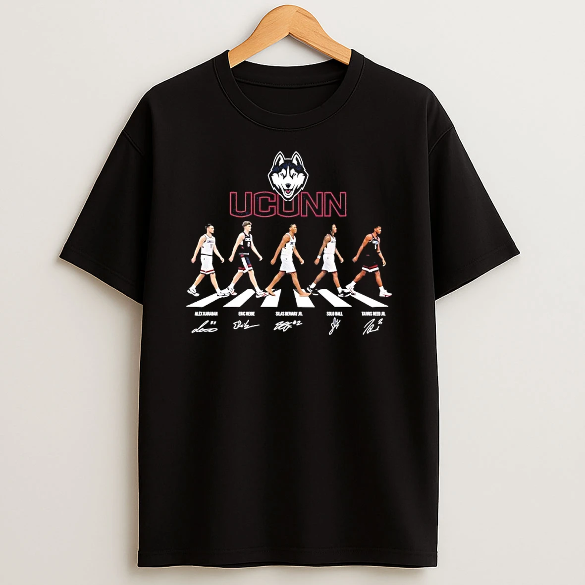 Uconn Huskies Mens Basketball Walking 2026 March Madness Signatures Shirts