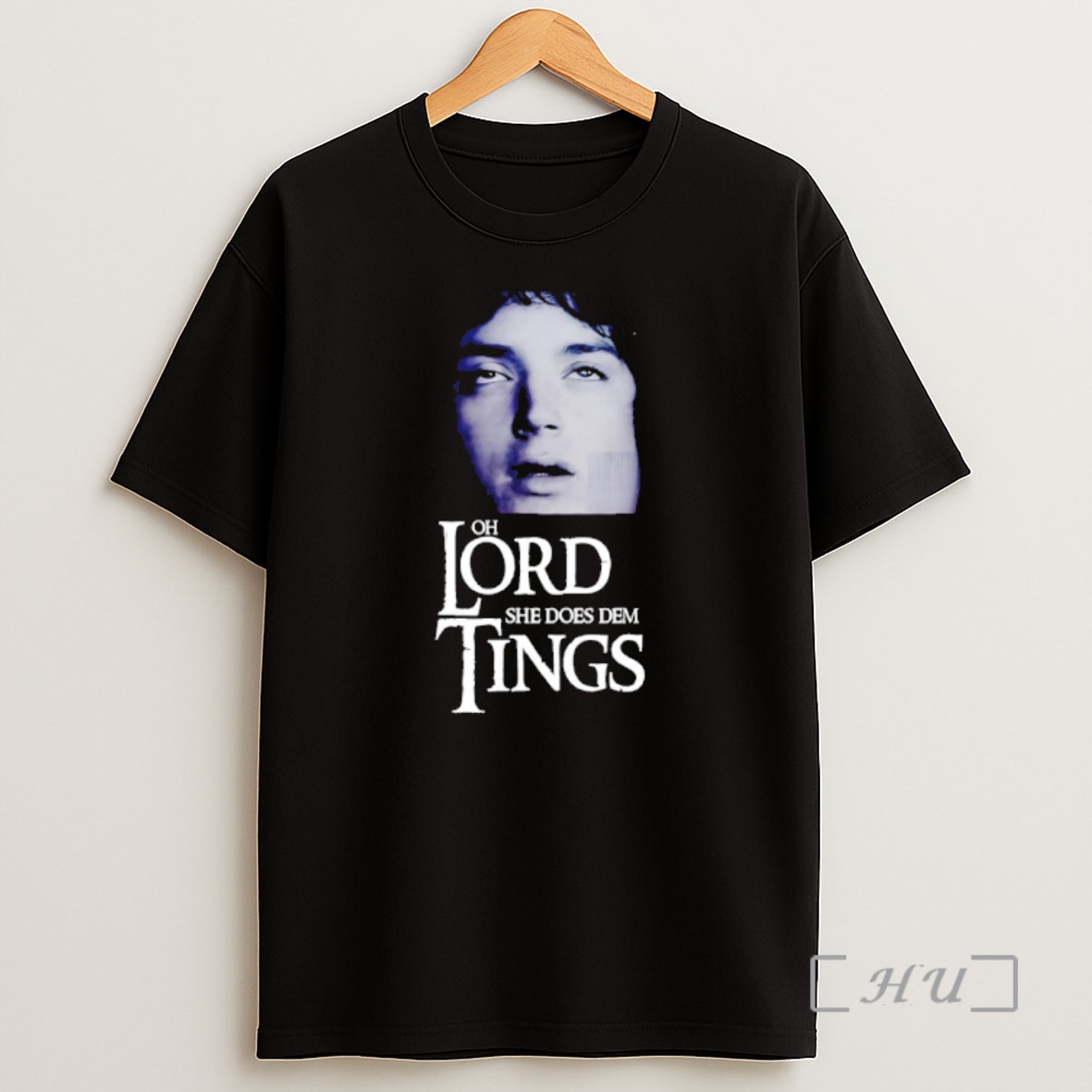 Officials Frodo Baggins Oh Lord She Does Dem Tings Shirt Sweatshirt Tee