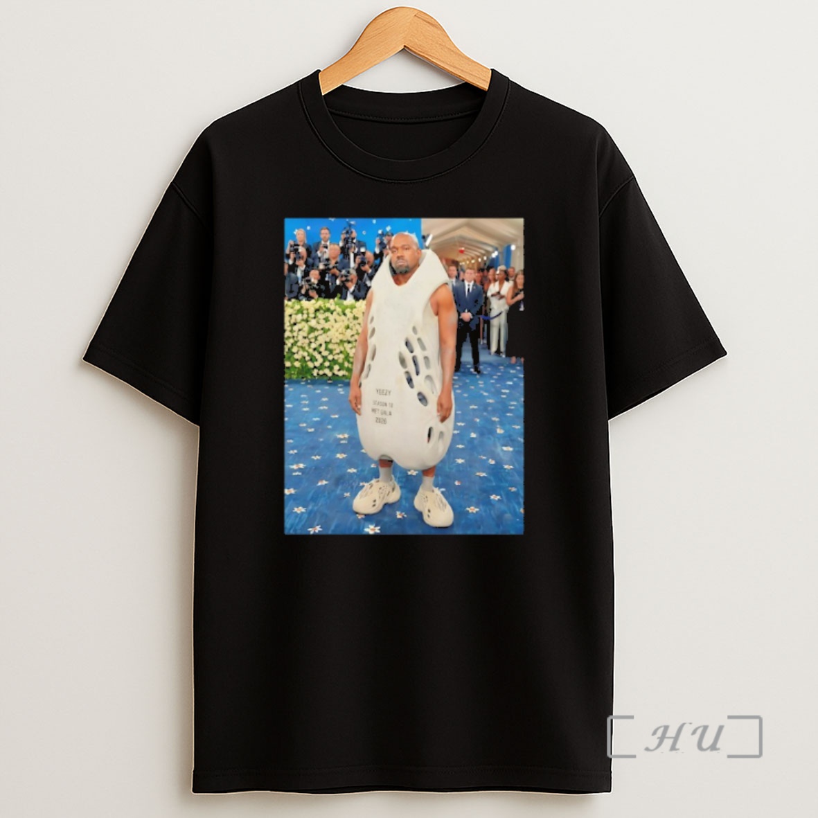 Officials Kanye West At Met Gala 2026 Picture Shirt Sweatshirt Tee