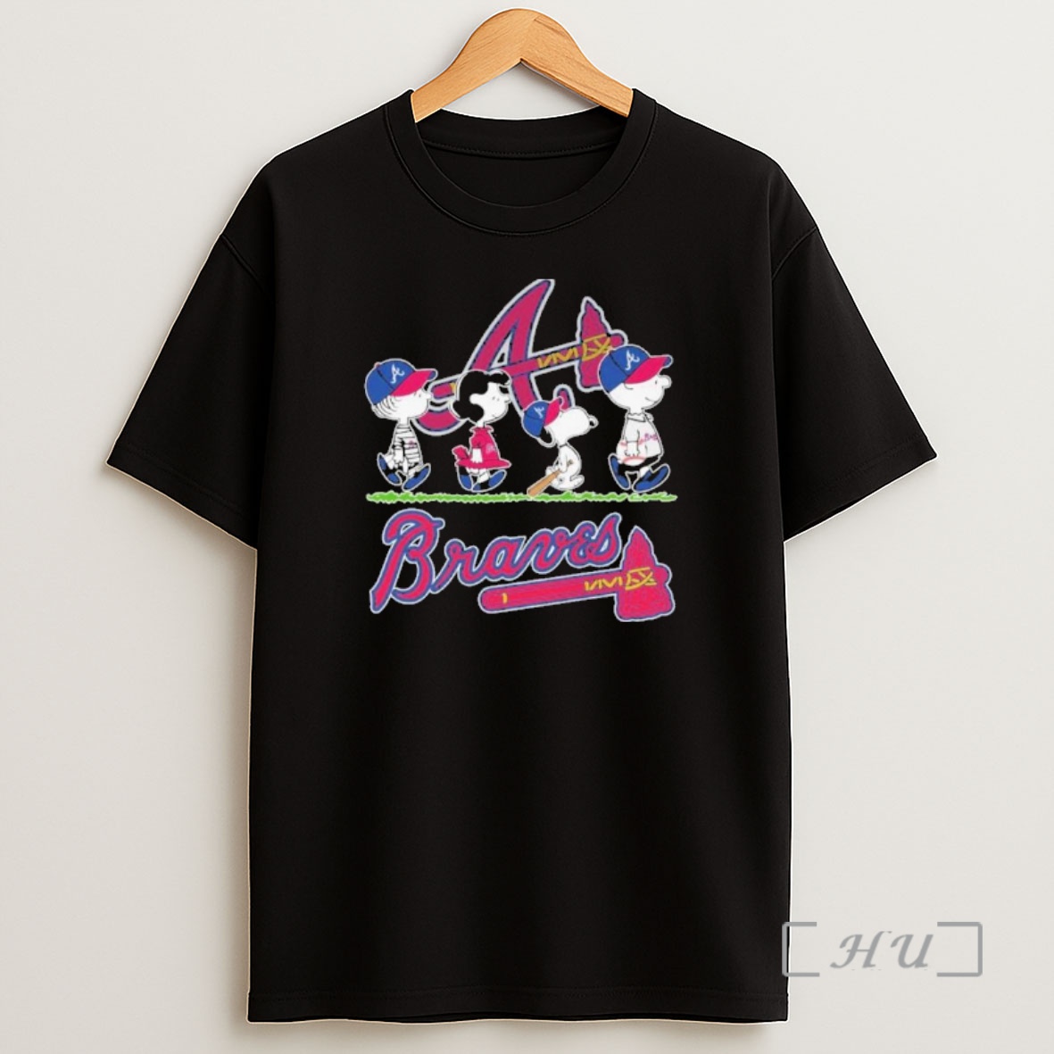 Officials The Peanuts Walking X Atlanta Braves Season 2026 Shirt Sweatshirt Tee