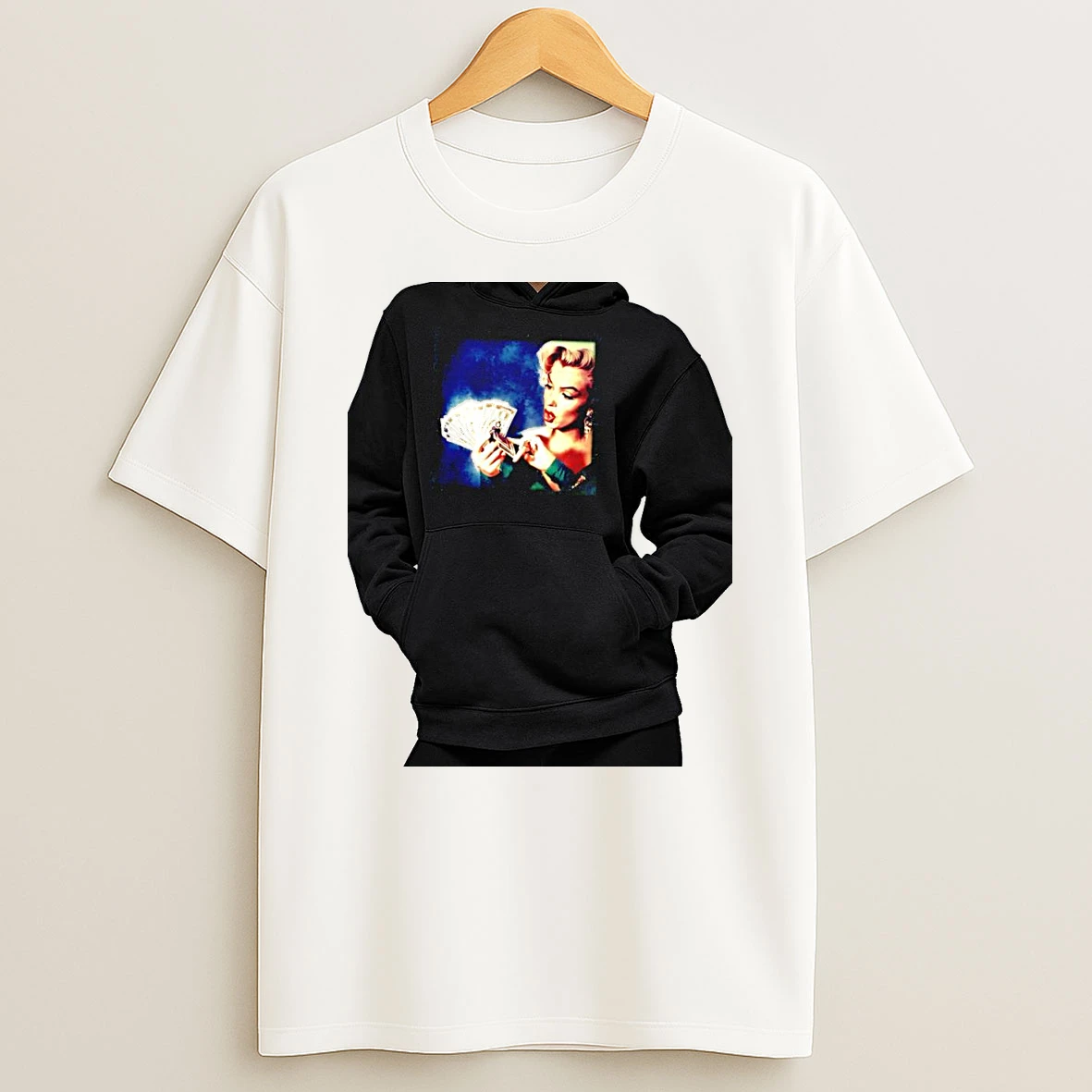 Officials Marilyn Monroe Fan Of Money Holding Cash Celebrity Premium T Shirt Sweatshirt Hoodie