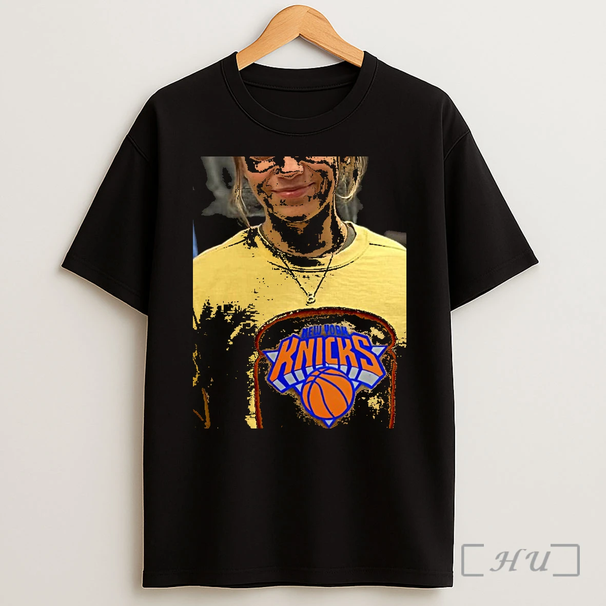 Officials New York Knicks Toast Logo Basketball Premium Shirt Sweatshirt Tee