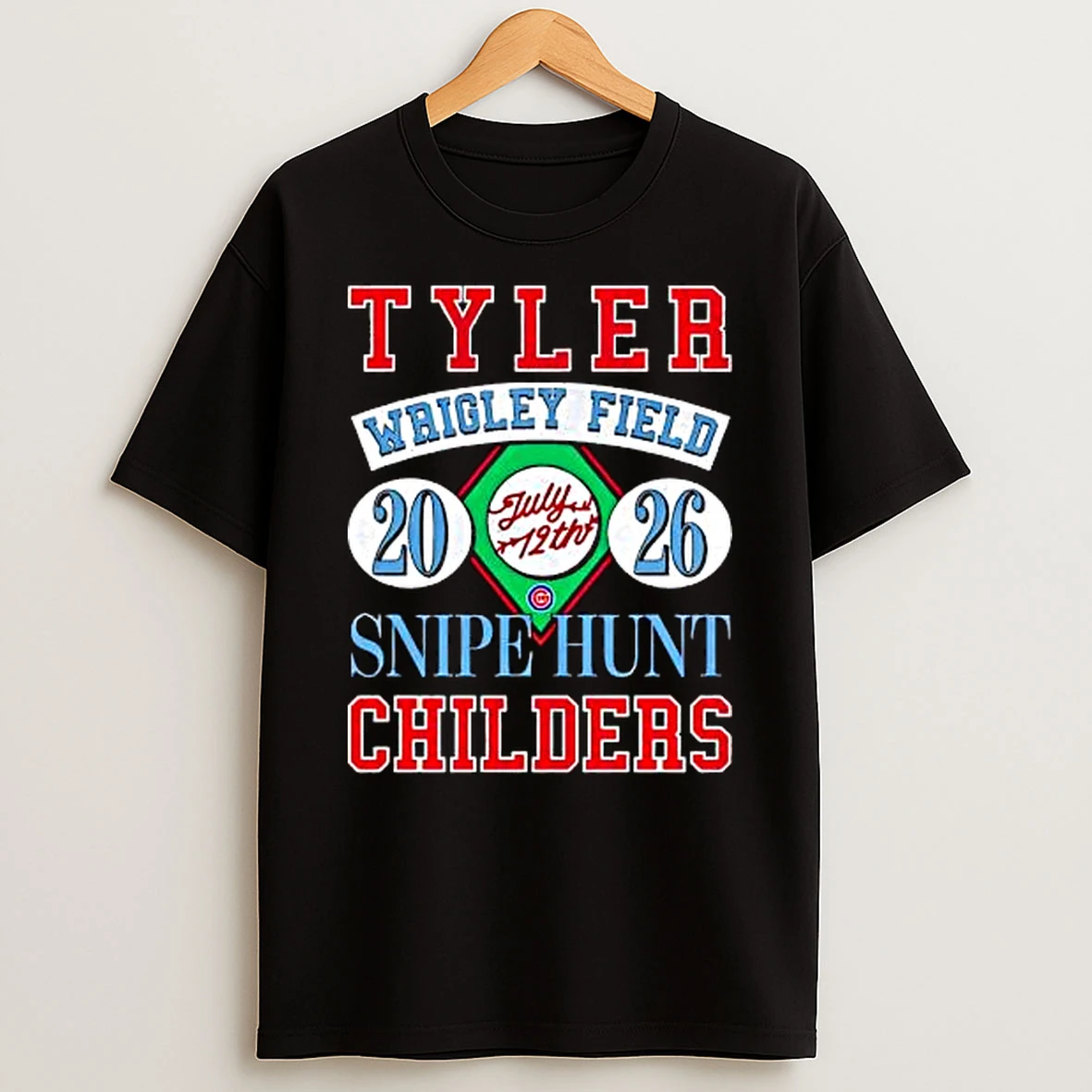 Officials Tyler Childers Concert Wrigley Field July 12th 2026 Snipe Hunt Premium T Shirt Sweatshirt Hoodie