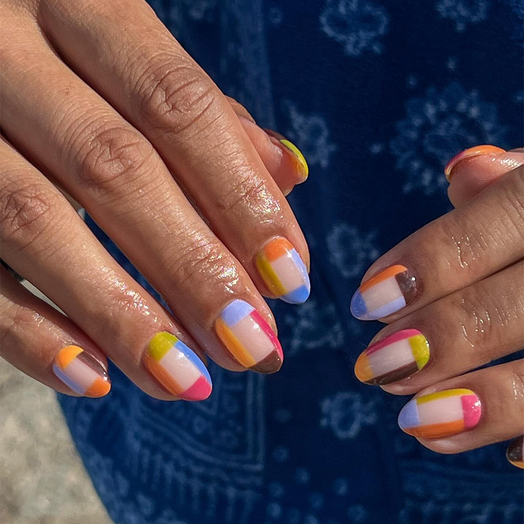 Color-blocked Nails